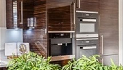 Kitchen tall